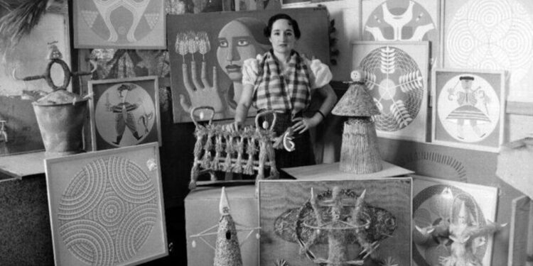 En el escondite de ‘las Sinsombrero’, el club que sacó a España de la oscuridad: ‘Eran mujeres audaces, silenciadas por la historia’