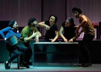 El Teatro de la Abadía incluye por primera vez obras completas en euskera y gallego en su nueva temporada