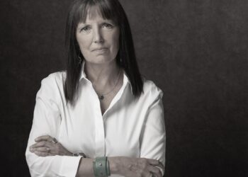 ‘La muerte ajena’, de Claudia Piñeiro: la ficción de la verdad ante los totalitarismos