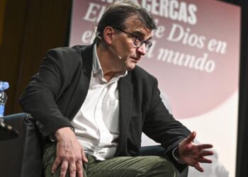 ‘El loco de Dios en el fin del mundo’, de Javier Cercas: un ateo en la corte del Rey de Reyes