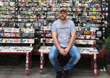 Ricardo Lezón, cantante de McEnroe, presenta en Madrid nuevo disco en solitario: ‘Es difícil vivir de esto si haces la música que hacemos nosotros’