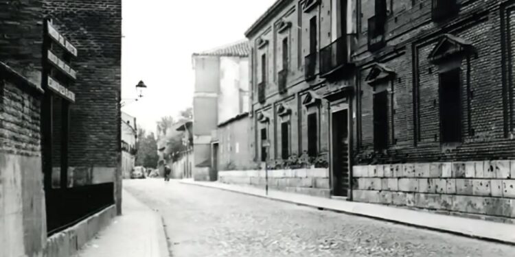 Callejón del Peligro en Alcalá de Henares: la calle más sangrienta de Madrid y su oscura historia