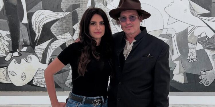 Madrid se llena de estrellas: Penélope Cruz y Johnny Depp se dan un paseo de cine por el Reina Sofía