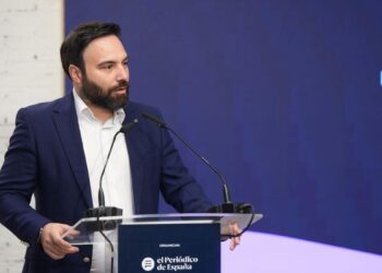 El acompañamiento es crucial para educar a los jóvenes en sus competencias digitales