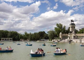 Antes de Ifema o el Jarama estuvo el Retiro: los 90 años del Jardín Artístico que alojó un Gran Premio y vio a Ángel Nieto en el podio