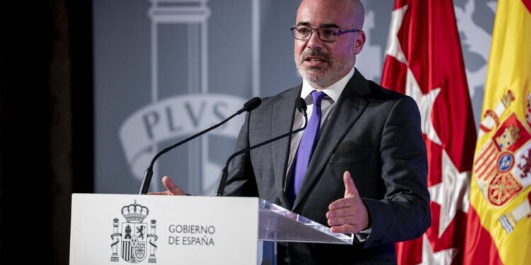 El delegado del Gobierno insta al Gobierno de Alcalá y a la Comunidad a ‘apagar los discursos de odio’