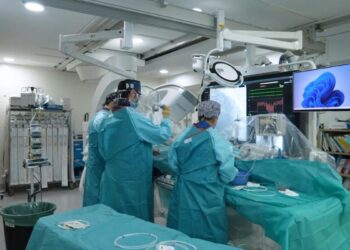 Las listas de espera en la Comunidad de Madrid caen un 5% en el último mes y baja la demora excepto para prueba diagnósticas