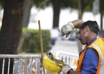 Madrid amanece este domingo en alerta por calor y el peligro de incendios crece en múltiples regiones