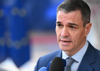 La Policía investiga una filtración de datos personales que afecta a Pedro Sánchez