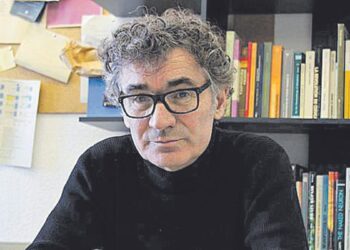 Jordi Obiols, doctor en Psiquiatría: ‘En la dictadura, viajábamos con mi padre a Perpiñán a comprar literatura prohibida’