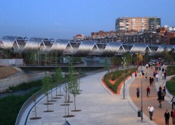 Curiosidades del distrito madrileño de Arganzuela: ¿Sabes quién diseñó el Puente Monumental?