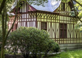 El Gobierno reformará el Chalé de la Reina del Campo del Moro para acoger una exposición sobre ‘La Nueve’