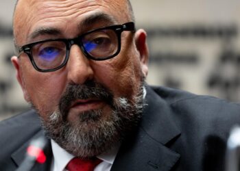 Koldo utilizó una red de colaboradores para espiar a cargos socialistas