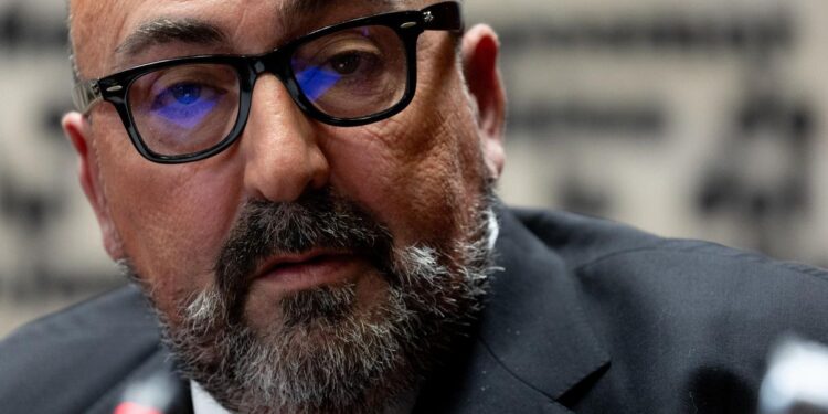 Koldo utilizó una red de colaboradores para espiar a cargos socialistas