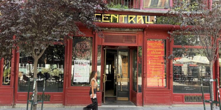 Cuatro décadas de jazz en vivo llegan a su fin: ‘El Café Central demostraba que la música puede ser mucho más libre’