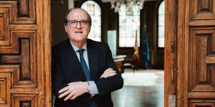 Ángel Gabilondo: ‘Parece que pensar se ha convertido en un prurito del tiempo libre’