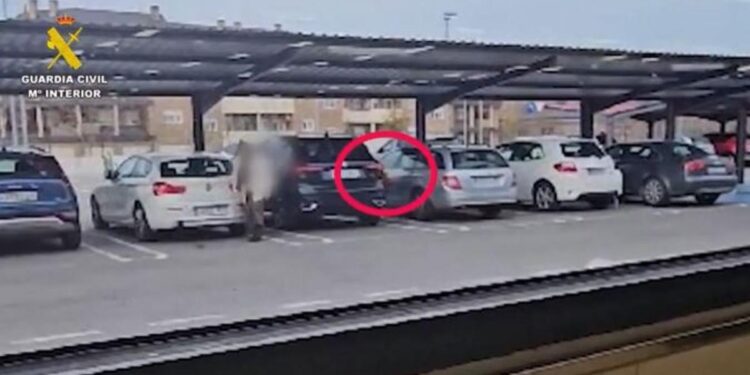 Desarticulado en Madrid un grupo criminal con una veintena de robos por el ‘método de la siembra’: una incautación de hasta 60.000 euros