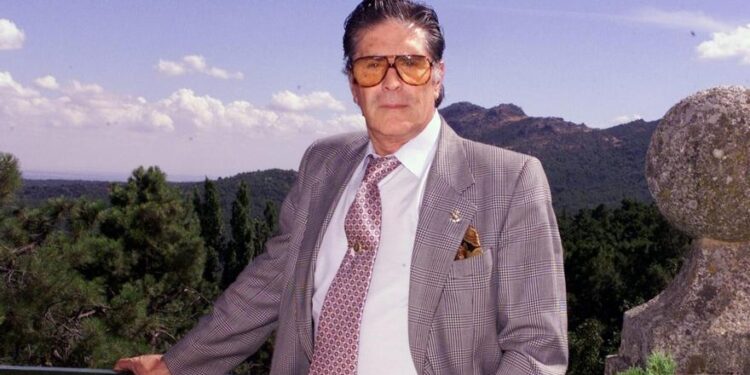 Los grandes amores de Jaime Ostos, el pasional y polémico torero que compartió una noche desenfrenada con el emérito