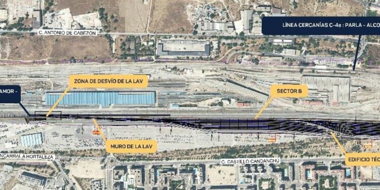 Adif construirá en Las Tablas dos ‘aparcamientos’ de trenes de alta velocidad para mejorar la capacidad de Chamartín