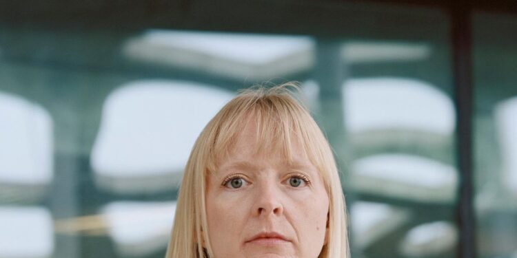 ‘La extinción de Irena Rey’, de Jennifer Croft: traducir es reescribir