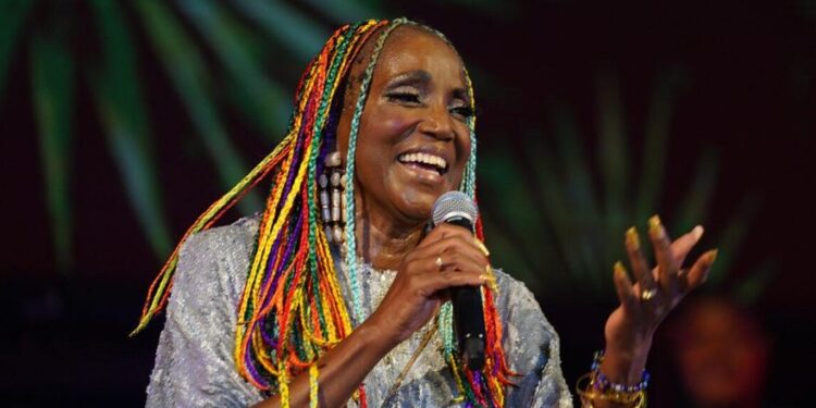 Veranos de la Villa clausura su 41ª edición con un emotivo homenaje a Celia Cruz