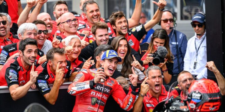 Marc Márquez, suma y sigue: sexto doblete consecutivo tras ganar en Austria y aún más líder