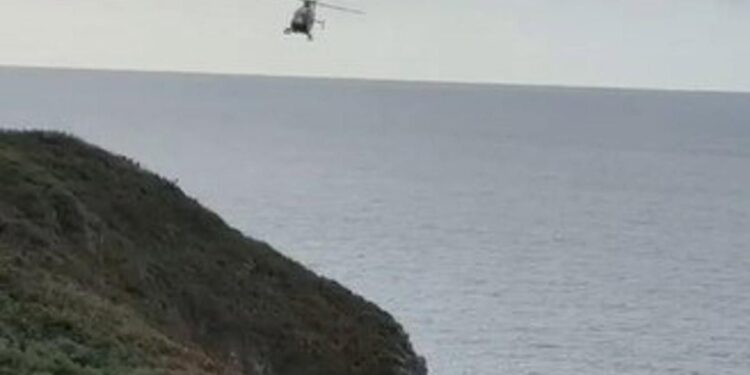 Localizado en un acantilado de Llanes (Asturias) el cuerpo sin vida de un madrileño de 65 años