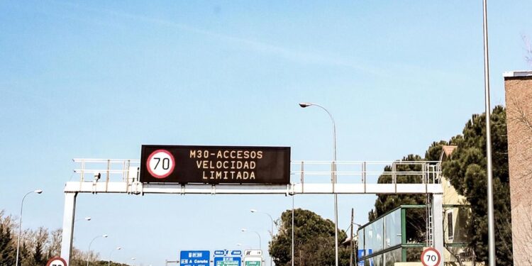 Madrid retoma este domingo el asfaltado de la M-30 con una segunda fase que afectará a tramos clave