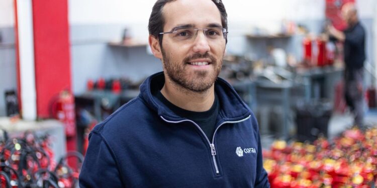 De los papeles a la nube: una startup madrileña digitaliza la protección contra incendios con inteligencia artificial