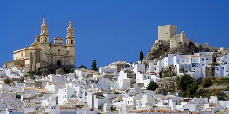 Pintar los techos de blanco enfría más las ciudades que los jardines, según un estudio