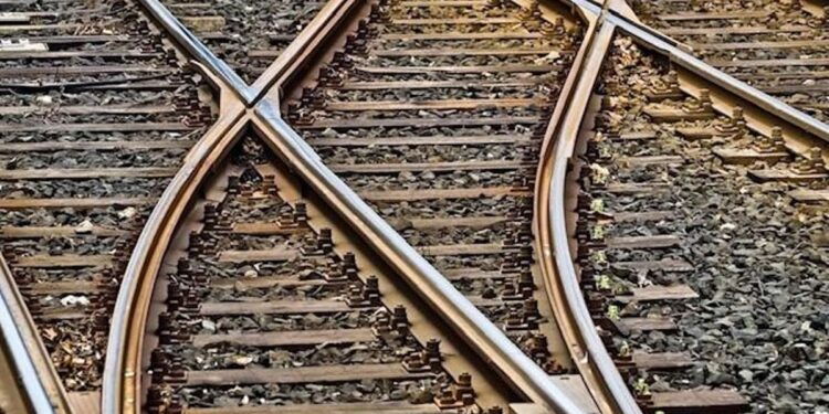 Renfe programa 245 autobuses al modificar sus servicios entre Madrid, Logroño y Bilbao por obras en Burgos