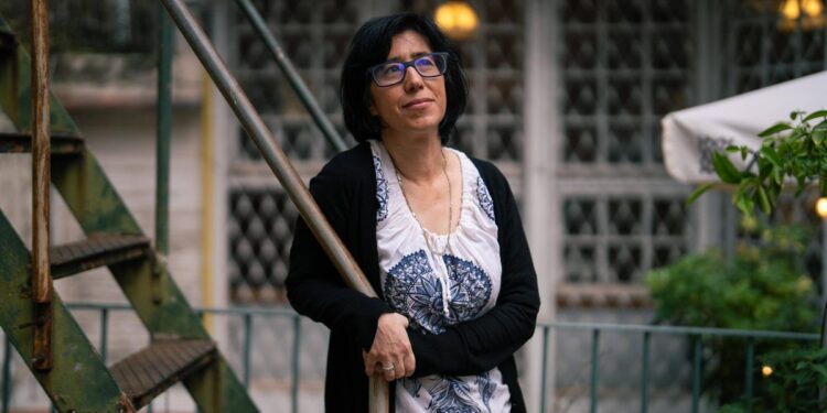 Rebeca García Nieto, hurgar en el silencio