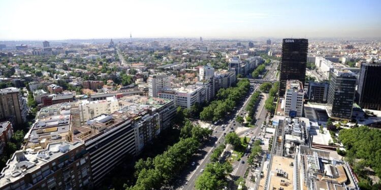 ¿Por qué se llama así el paseo de la Castellana? Historia, origen y significado de una de las avenidas más importantes de Madrid
