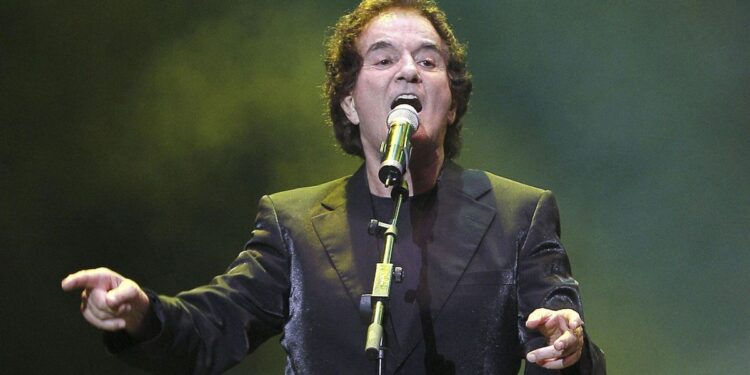 La sede de la SGAE en Madrid  acoge la capilla ardiente de Manuel de la Calva, de El dúo dinámico