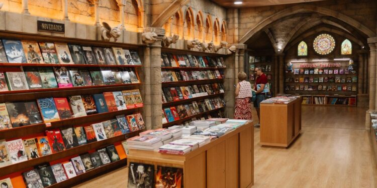 Así es Akira Comics, ‘El Bulli’ de los tebeos que es la mejor librería especializada del mundo y que no le teme a Amazon