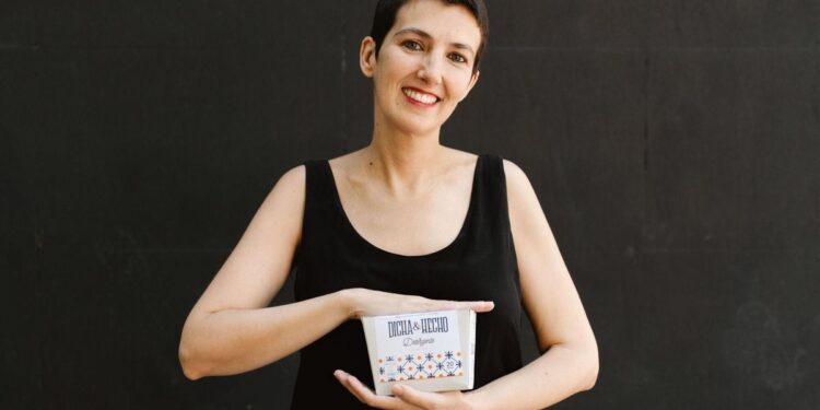 Ana Guerrero, fundadora de Dicha&Hecho: ‘Buscamos reducir los tóxicos y plásticos y la huella de carbono de los productos de limpieza con precios asequibles’