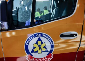 Un hombre grave tras ser atropellado por un VTC en Carabanchel