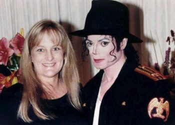Debbie Rowe, la enfermera que tuvo dos hijos con Michael Jackson y siempre ha dado la cara por él