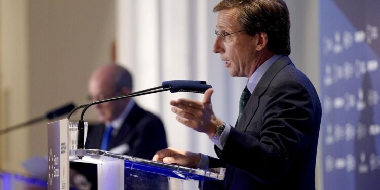 Almeida, sobre las protestas de la Vuelta: ‘Podrán incendiar las calles, pero no podrán derrotarnos en las urnas’