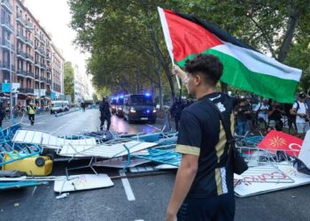 La patronal madrileña condena el ‘boicot’ a la Vuelta España y apunta a la ‘enorme irresponsabilidad’ del Gobierno