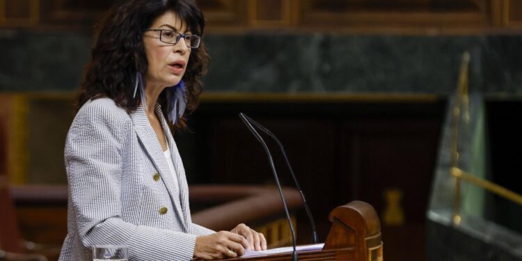 ‘Existe un número de víctimas que se sienten desprotegidas’, avisaron los jueces de Granada en enero sobre las pulseras antimaltrato