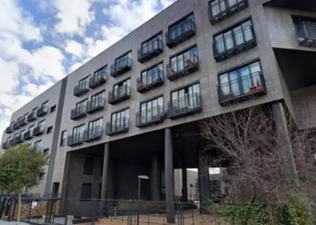 Vuelve la violencia al hotel okupa de San Blas con una nueva reyerta multitudinaria