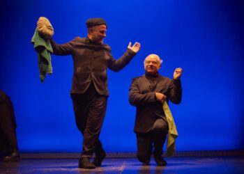 L’Om Imprebís: cuatro décadas de improvisación y amor a un teatro que no teme a lo popular