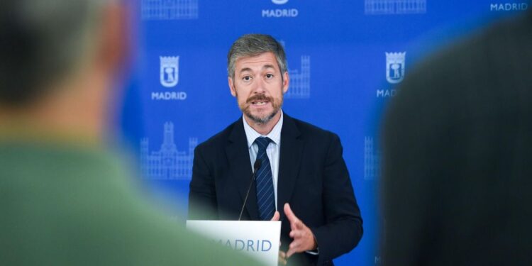 El gobierno madrileño considera ‘insostenible’ la situación del fiscal general y pide su dimisión ‘inmediata’