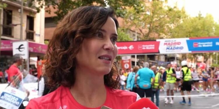 Ayuso peleará por unos JJOO en Madrid, aunque dice que las manifestaciones de La Vuelta ‘han ayudado bastante poco’