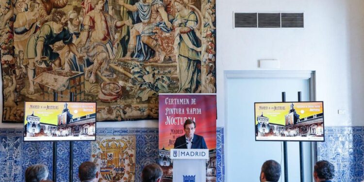 Del pincel al lienzo: el Madrid de los Austrias se transforma en arte gracias al Certamen de Pintura Rápida Nocturna