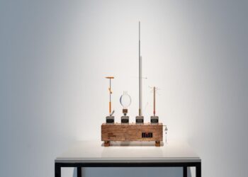 Las cajas de música posmodernas de Koka Nikoladze inauguran Movimiento 37, el nuevo espacio artístico de SOLO CSV