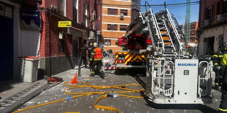 El lugar de la explosión en Vallecas: así es el bar ‘Mis Tesoros’, más de una década ofreciendo cocina peruana en Madrid