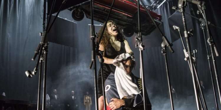 Qué hacer en Madrid esta semana: el Ricardo III de Calixto Bieito, la primera individual de Robert Rauschenberg en España y un musical de Nemo