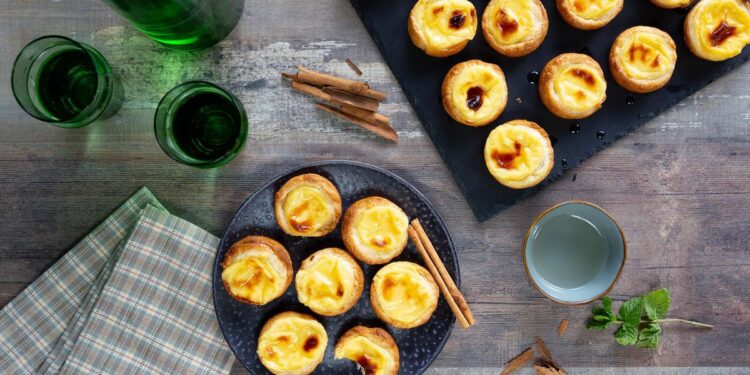 Viaja a Portugal sin salir de Madrid: esta es la tienda que ha traído el sabor de los auténticos pasteles de nata a la capital